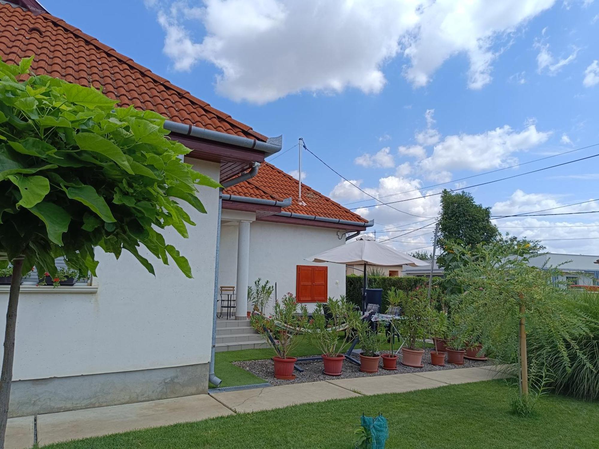 Apartamento Németi Apartmanház Hajdúszoboszló Exterior foto