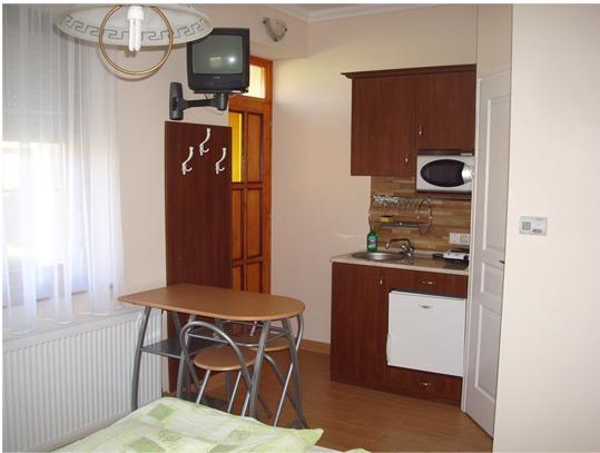 Apartamento Németi Apartmanház Hajdúszoboszló Habitación foto